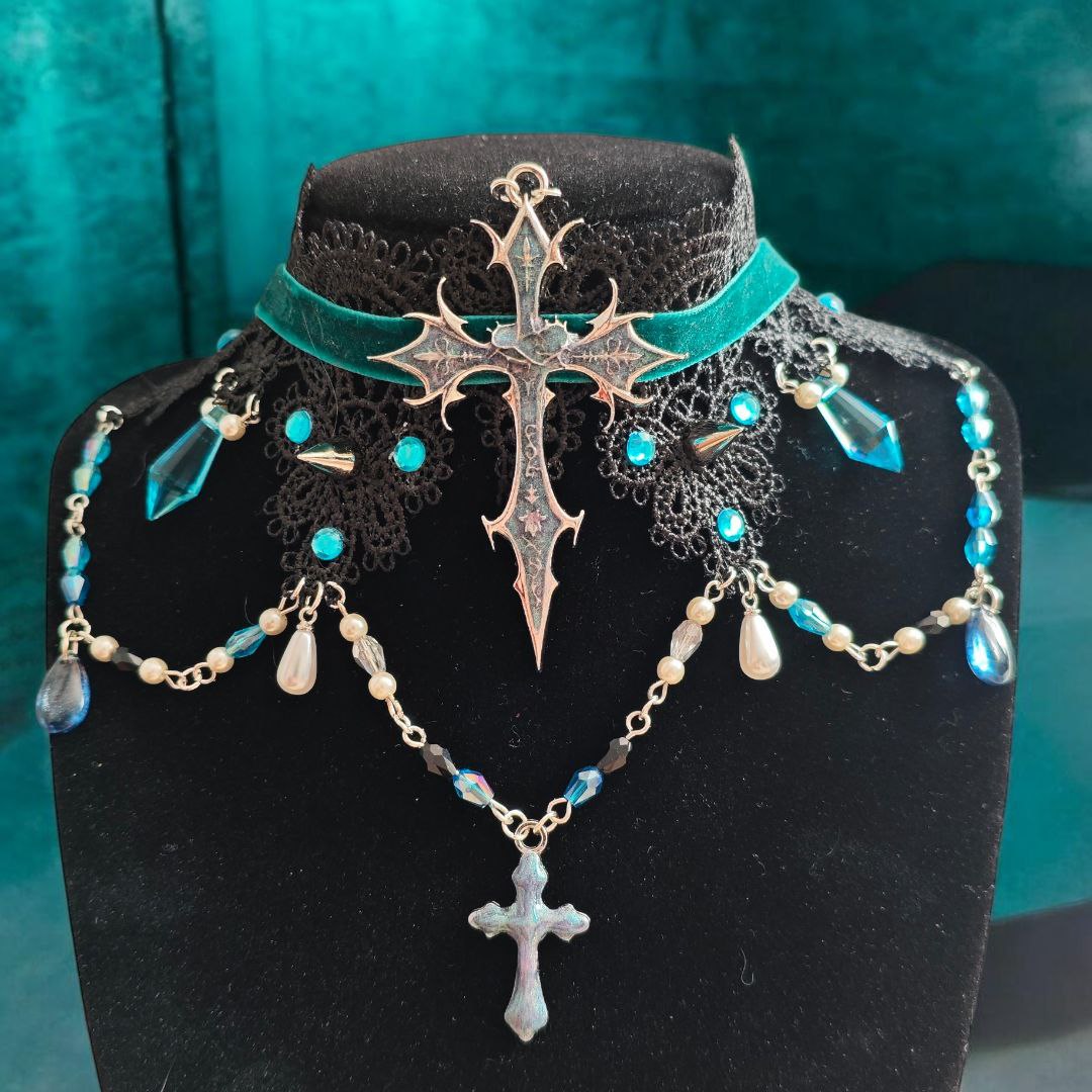 Abyssal Cross Choker