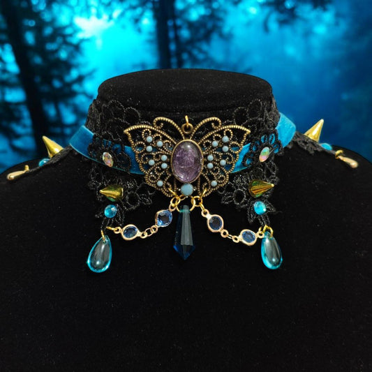 Nightwing Monarch Choker
