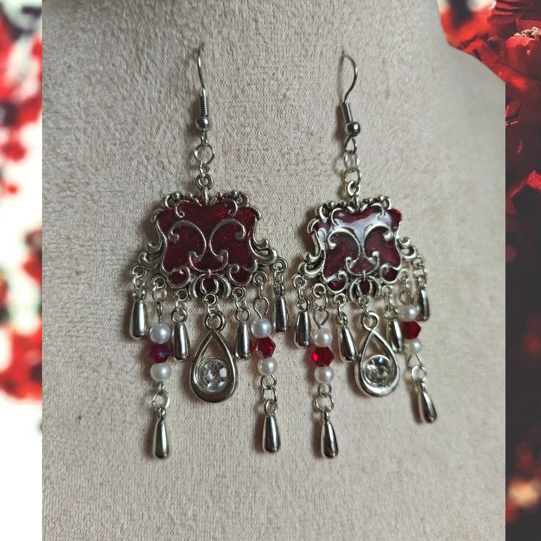 Scarlet Majesty Earrings