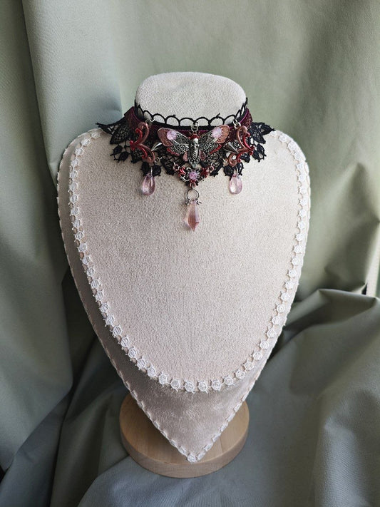 Crimson Moth Choker