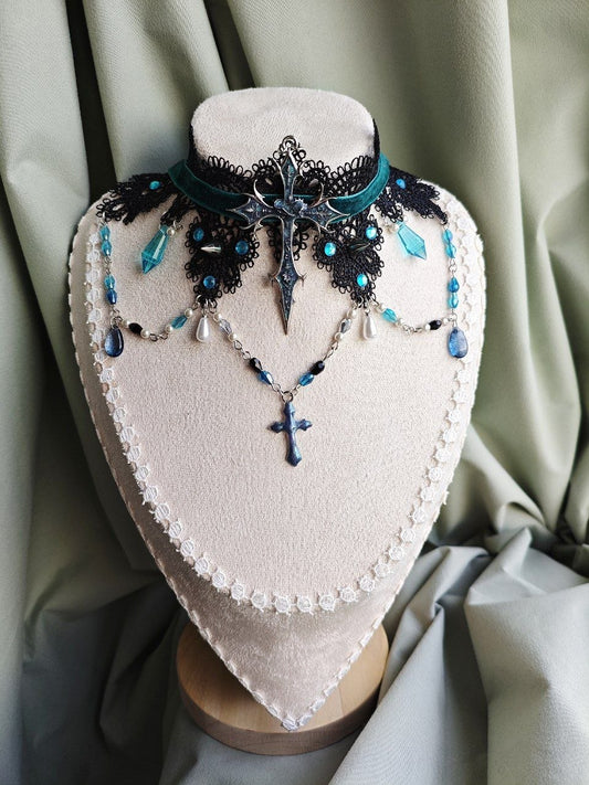 Abyssal Cross Choker