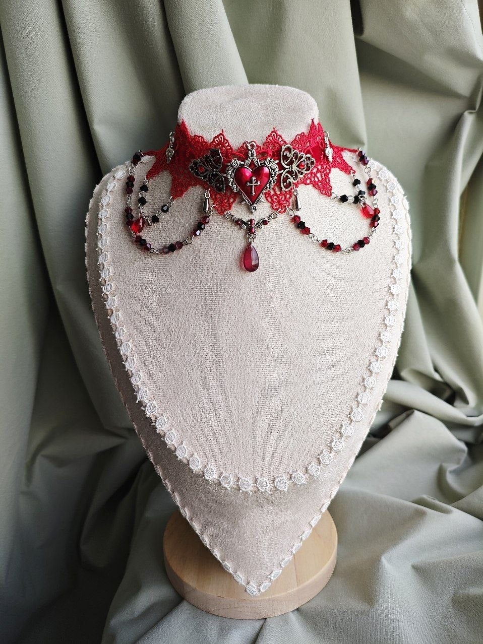 Rosary of Thorns Choker