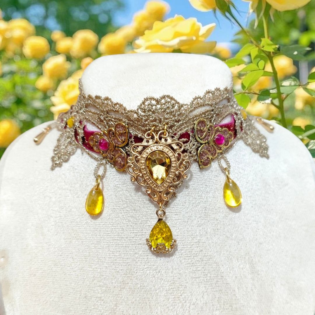 Solaris Gilded Choker